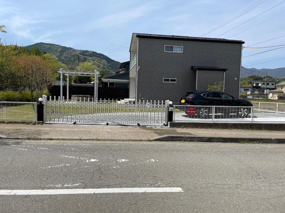 Mt. Fuji Kokoワンちゃんokの新築貸別荘 ฟูจิคาวากุจิโกะ ภายนอก รูปภาพ
